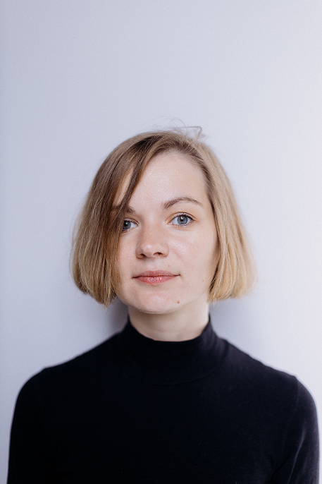 аня иванова